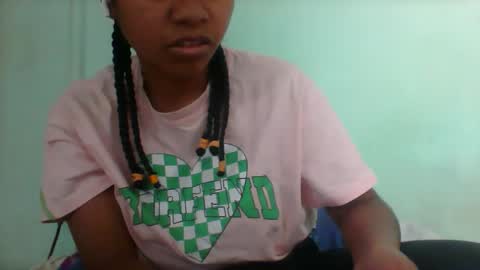 rinah856024 online show from 12/18/25, 06:47