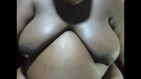 Snapshot of rio_sky chatting on 12/24/24, 05:13 cookie online show from 12/24/24, 05:13