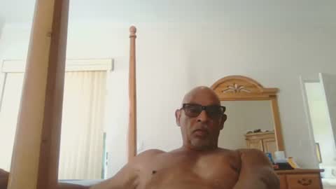 Snapshot of rionel chatting on 06/06/26, 06:34 RioNel online show from 06/06/26, 06:34