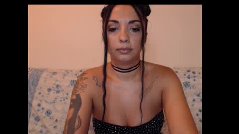 riri_mojo_92 online show from 10/13/25, 08:20