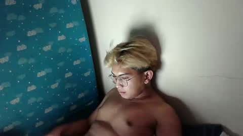 ririhoee online show from 03/22/26, 08:56