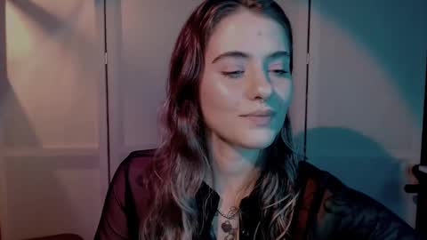 risha_laass online show from 12/18/24, 05:31