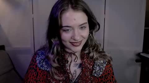 risha_laass online show from 12/22/24, 04:17