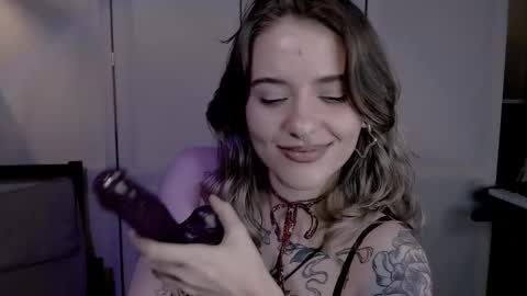 risha_laass online show from 12/22/24, 07:21