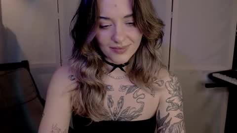 risha_laass online show from 01/22/25, 10:15