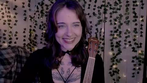 risha_laass online show from 09/25/25, 08:23