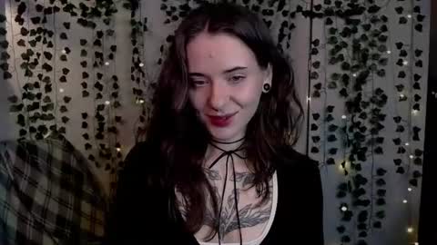 risha_laass online show from 07/05/26, 08:05