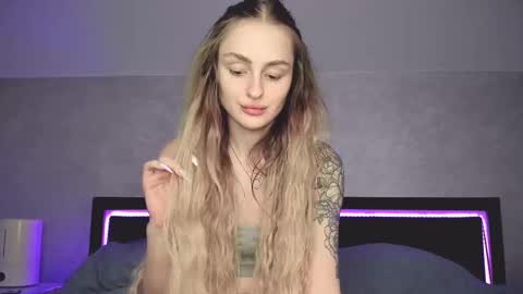 Snapshot of rita_orra chatting on 03/09/25, 03:27 Rita online show from 03/09/25, 03:27