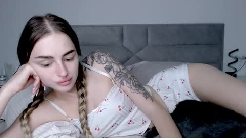 Snapshot of rita_orra chatting on 09/10/25, 08:14 Rita online show from 09/10/25, 08:14