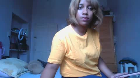 Snapshot of ritahsexy chatting on 02/22/25, 05:44 ritahsexy online show from 02/22/25, 05:44