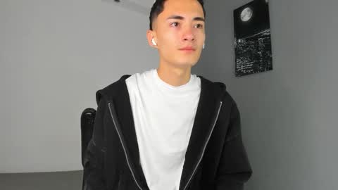 Snapshot of ritchie_alameda chatting on 10/20/25, 11:10 Ritchie Alameda online show from 10/20/25, 11:10