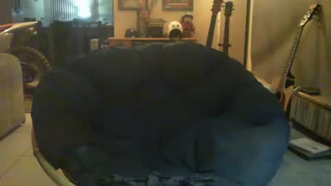 Snapshot of riverratggg chatting on 03/02/25, 07:34 riveratggg online show from 03/02/25, 07:34