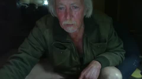 Snapshot of riverratggg chatting on 10/01/25, 06:58 riveratggg online show from 10/01/25, 06:58