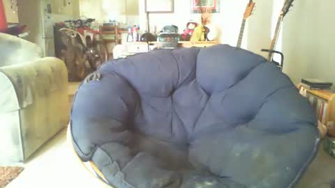 Snapshot of riverratggg chatting on 11/12/25, 07:20 riveratggg online show from 11/12/25, 07:20