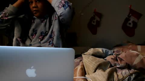 River Saint online show from 01/19/25, 01:22