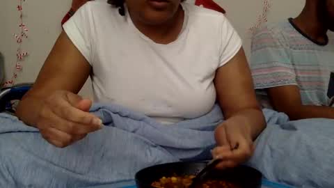 River Saint online show from 01/22/25, 04:44