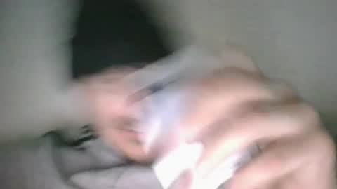 Snapshot of riviere2325 chatting on 06/14/26, 05:04 LaLegende online show from 06/14/26, 05:04