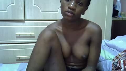 Snapshot of riyan_sexy chatting on 10/30/25, 07:32 riyan online show from 10/30/25, 07:32