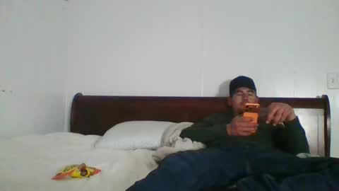 rngel_r online show from 12/02/25, 07:25