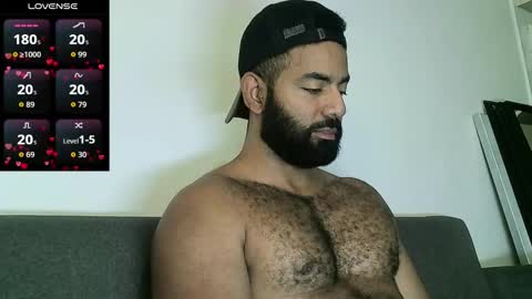 SebasRoa online show from 03/19/26, 04:11