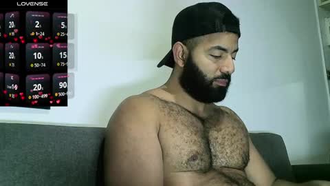 Snapshot of roa32sebas chatting on 05/14/26, 05:31 SebasRoa online show from 05/14/26, 05:31