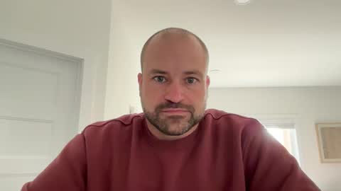 Snapshot of roadking1122 chatting on 11/07/25, 02:39 roadking1122 online show from 11/07/25, 02:39