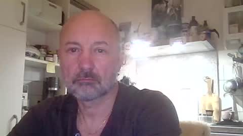 Snapshot of roadrunnerger chatting on 01/04/25, 03:39 roadrunnerger online show from 01/04/25, 03:39