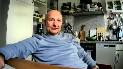 Snapshot of roadrunnerger chatting on 10/11/25, 03:32 roadrunnerger online show from 10/11/25, 03:32