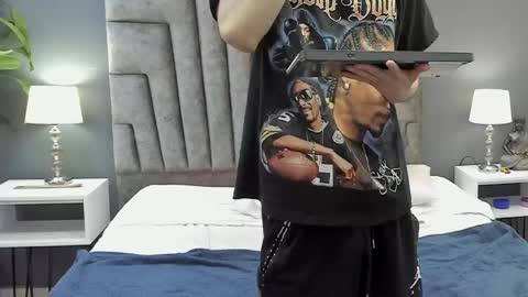 Roan Birkin online show from 01/31/25, 01:54