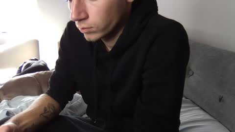 Snapshot of roastingcorn chatting on 01/04/25, 05:37 RoastingCorn online show from 01/04/25, 05:37