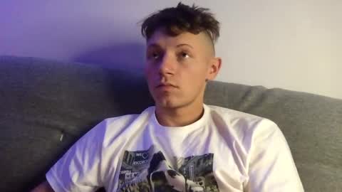 Snapshot of roastingcorn chatting on 01/20/25, 08:52 RoastingCorn online show from 01/20/25, 08:52