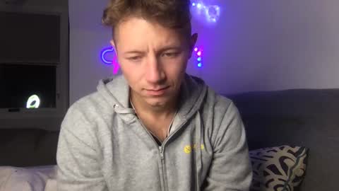 Snapshot of roastingcorn chatting on 01/31/25, 05:09 RoastingCorn online show from 01/31/25, 05:09