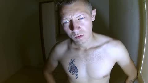 Snapshot of roastingcorn chatting on 10/13/25, 10:10 RoastingCorn online show from 10/13/25, 10:10