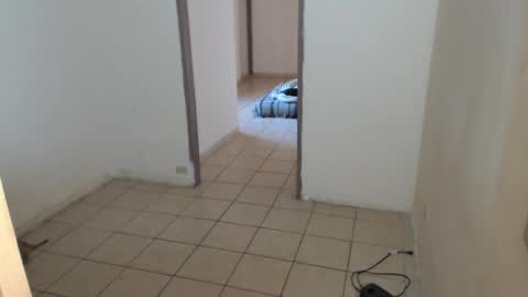 Snapshot of roastingcorn chatting on 12/16/25, 08:47 RoastingCorn online show from 12/16/25, 08:47