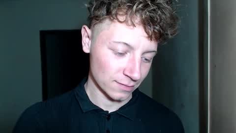 Snapshot of roastingcorn chatting on 02/28/26, 03:29 RoastingCorn online show from 02/28/26, 03:29