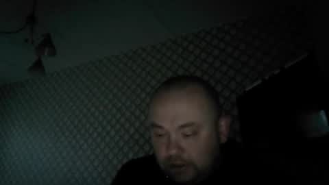 rob18997 online show from 12/18/25, 07:58