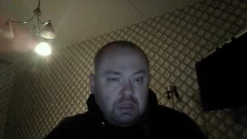 rob18997 online show from 12/20/25, 03:08