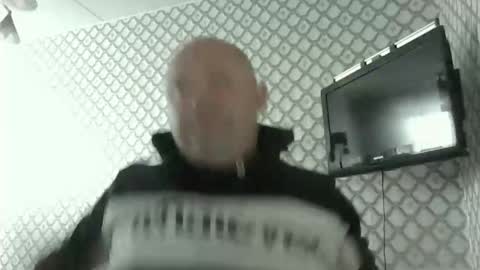 rob18997 online show from 02/08/26, 10:07