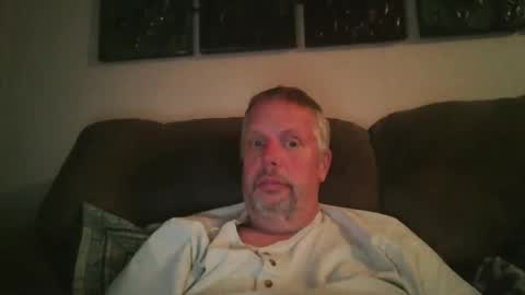 Snapshot of rob9271963 chatting on 01/26/25, 02:35 Rob online show from 01/26/25, 02:35