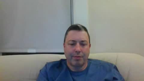 Snapshot of rob_bower_guy chatting on 01/14/25, 04:15 rob_bower_guy online show from 01/14/25, 04:15