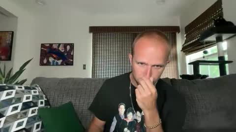 Snapshot of rob_ryder chatting on 06/03/26, 01:30 rob ryder online show from 06/03/26, 01:30