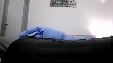 Snapshot of robbholsten33 chatting on 11/13/25, 07:02 robbholsten33 online show from 11/13/25, 07:02