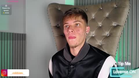 Robbin online show from 04/29/26, 04:49