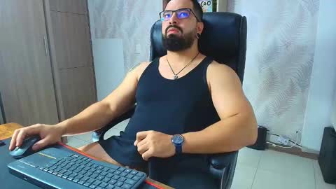 Robby online show from 11/13/25, 06:34