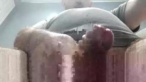 robbyp11 online show from 11/30/25, 05:39