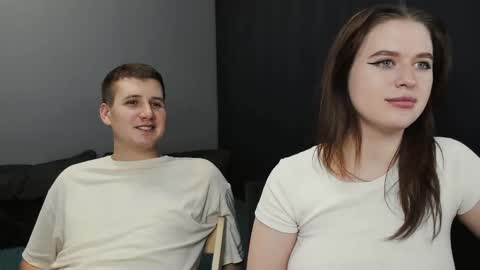 Lisa and Robert  i am online all days 900 am GMT3   online show from 02/19/25, 02:44