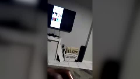 Snapshot of robertbradfordjr3 chatting on 07/17/26, 01:23 robertbradfordjr3 online show from 07/17/26, 01:23
