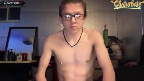 Snapshot of robertcicijr21 chatting on 12/06/24, 02:57 Robert Cici Jr. online show from 12/06/24, 02:57