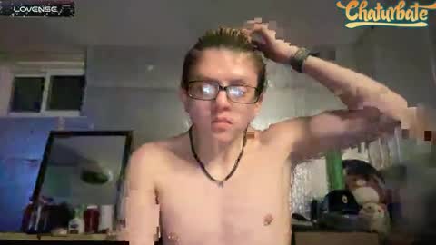 Snapshot of robertcicijr21 chatting on 12/08/24, 12:40 Robert Cici Jr. online show from 12/08/24, 12:40