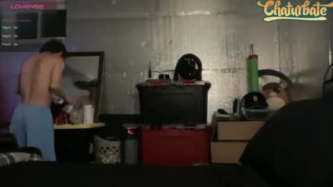 Snapshot of robertcicijr21 chatting on 12/13/24, 06:10 Robert Cici Jr. online show from 12/13/24, 06:10